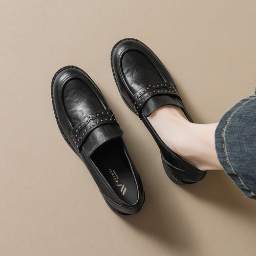 Damen elegante Mokassin-Schuhe mit modischer Nietenverzierung EB