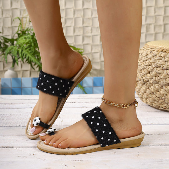 Damen Fußball-Sandalen mit strapazierfähigem Obermaterial und auffälligem Design EB