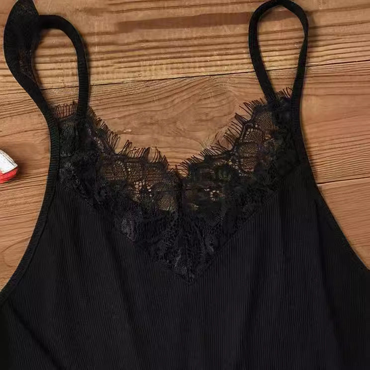 Damen Blumenkleid mit Spitzenoberteil und gefächertem Rock EB