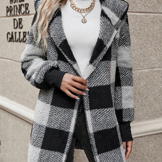 Damen Kuschelige Fleecejacke mit Karomuster und kapuziertem Design EB