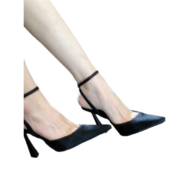 Damen Slingback High Heel Pumps mit elegantem Riemendesign EB