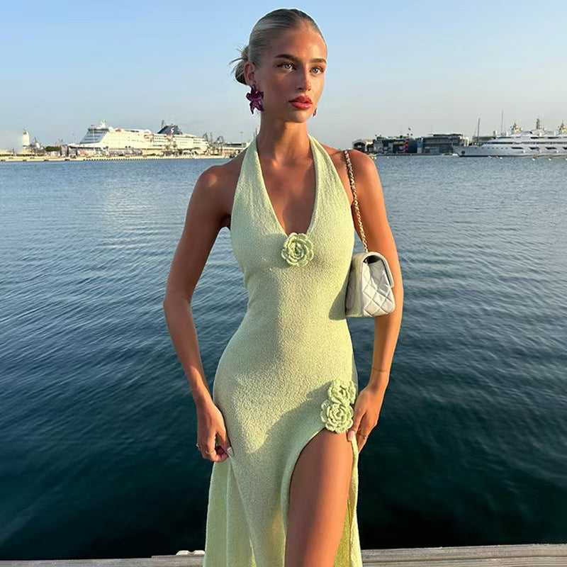 Damen Maxikleid mit Blumenapplikationen und tiefem V-Ausschnitt EB