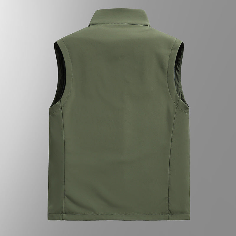 Herren Softshell‑Weste mit Fleecefutter, winddichter Außenlage und Reißverschlusstaschen EB