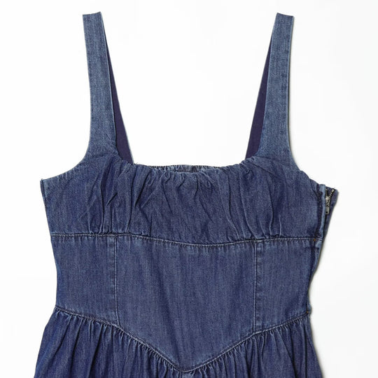 Damen Denim Maxikleid mit schwingendem Rock und verstellbaren Trägern EB