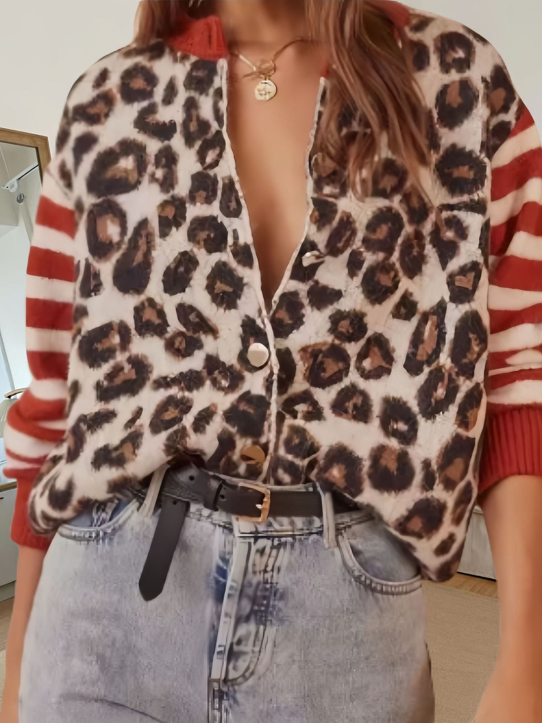 Damen Modische Jacke mit Tiermuster und gestreiften Ärmeln EB