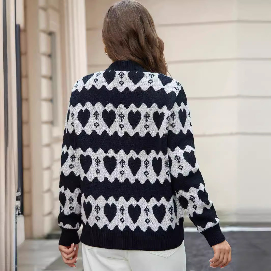 Damen Strickjacke mit Herzenmuster und Knöpfen EB
