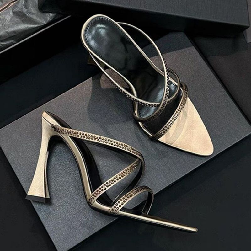 Damen elegante High Heel Sandalen mit verziertem Riemendesign EB