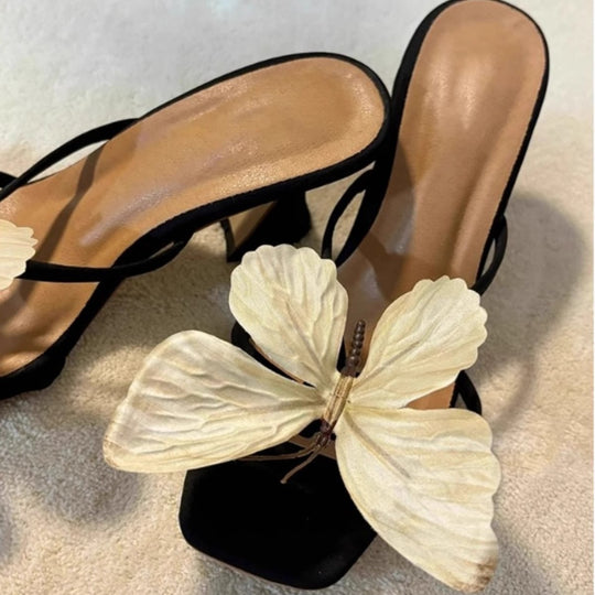 Damen elegante Slingback Sandalen mit künstlerischen Schmetterlingsverzierungen EB