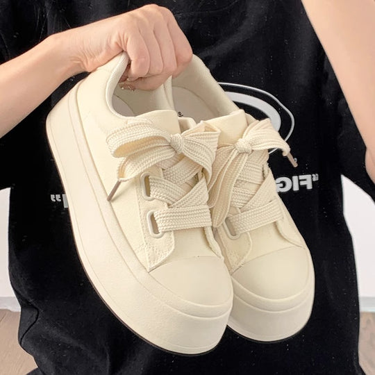 Damen Modische Sneakers mit stylischen Schleifen und gedämpfter Sohle EB