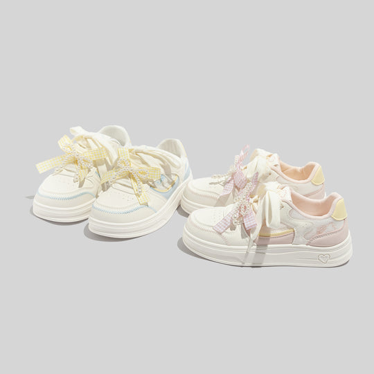 Damen Modische Sneakers mit verspieltem Design und gepolstertem Komfort EB
