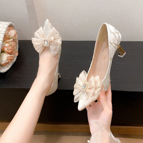 Damen elegante spitze Ballerinas mit floraler Applikation EB
