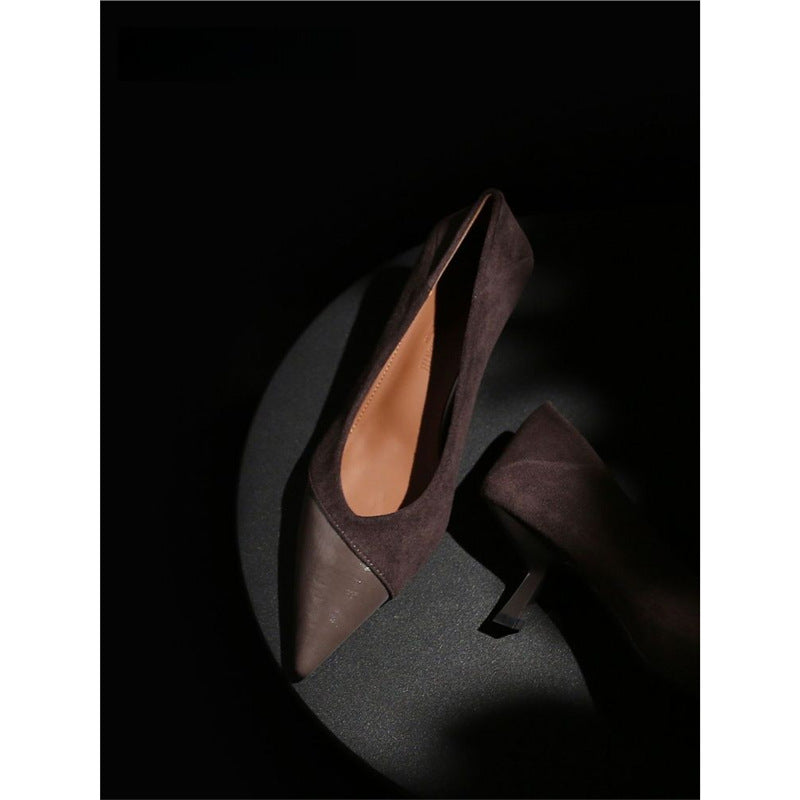 Damen spitze Pumps mit elegantem Veloursleder EB