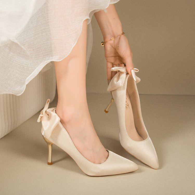 Damen elegante Spitzen-Pumps mit modischem Schleifenakzent EB