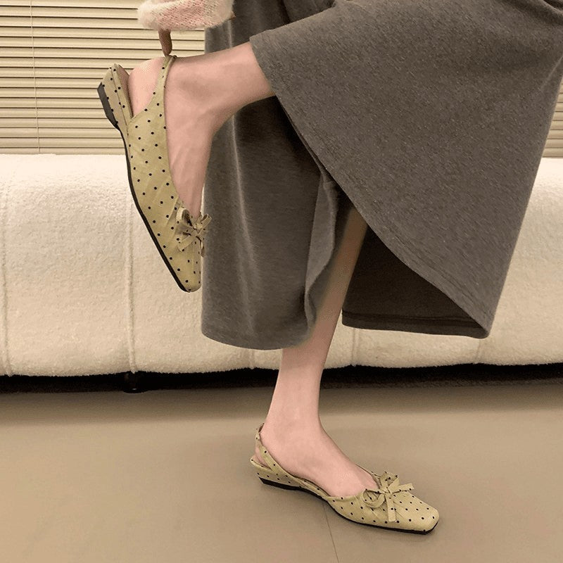 Damen Slingback-Ballerinas mit niedlichem Punktedesign und verstellbarem Riemen EB