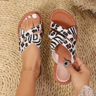 Damen Komfortable Riemchen-Sandalen mit trendigem Tiermuster EB