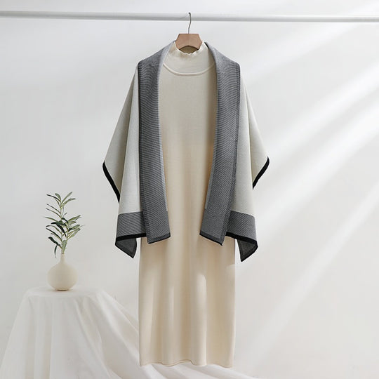 Damen Strickkleid mit drapierter Strickjacke EB