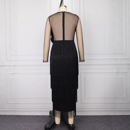 Damen elegantes Cocktailkleid mit voluminösen Rüschendetails und Fransen EB