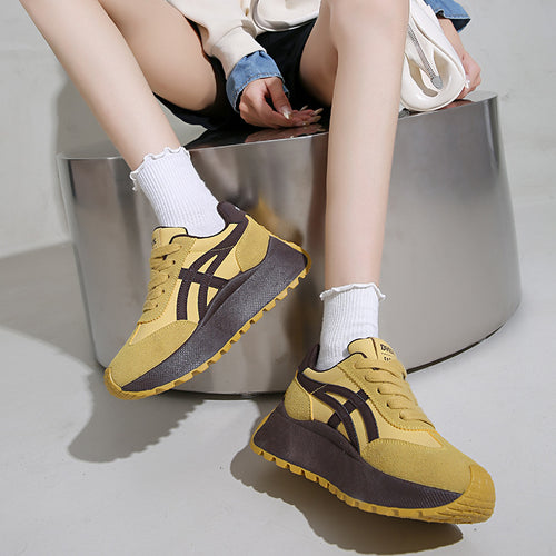 Damen Sportliche Sneakers mit atmungsaktiver Mesh-Oberfläche und dämpfender Laufsohle EB