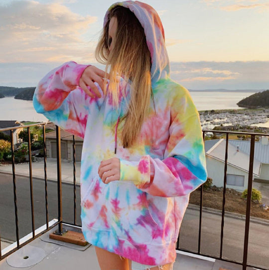 Damen Kapuzenpullover aus kuscheligem Material mit Batikdesign EB