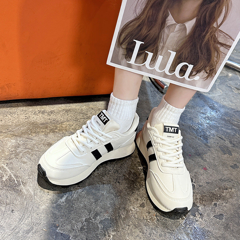 Damen Sportliche Sneakers mit modernem Design und atmungsaktiver Mesh-Oberfläche EB