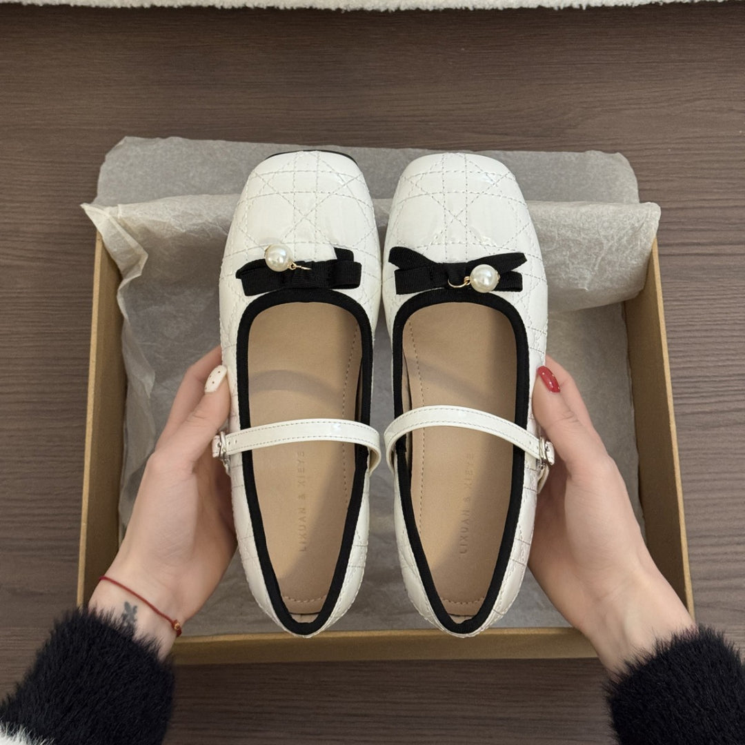 Damen Ballerinas mit eleganter Schnallenverzierung und hochwertiger Ledernarbung EB