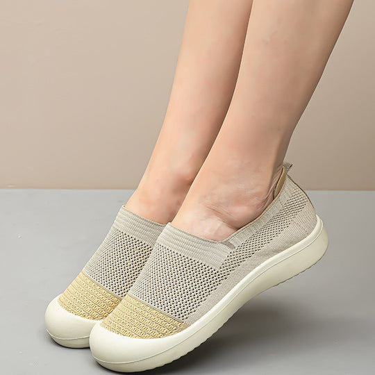 Damen Leichte und luftige Slip-On Sneakers mit elastischem Einstieg EB