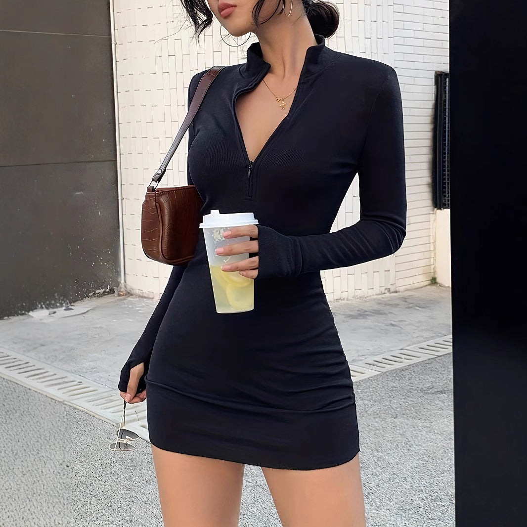 Damen Mini-Kleid mit Verlauf und modernem Reißverschluss EB