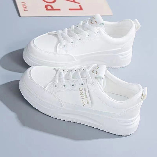 Damen Sportliche Sneakers mit gepolsterter Sohle und modernem Design EB