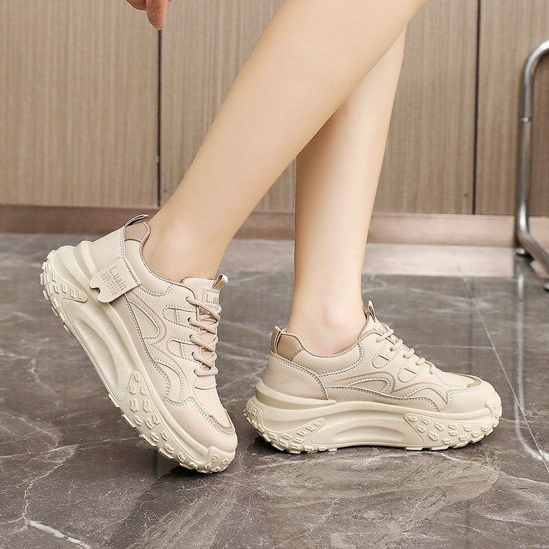 Damen Sportliche Plattform Sneakers mit dämpfender Sohle und atmungsaktivem Obermaterial EB