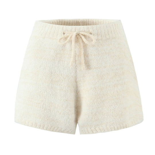 Damen Kuschelige Shorts aus weichem Strickmaterial EB