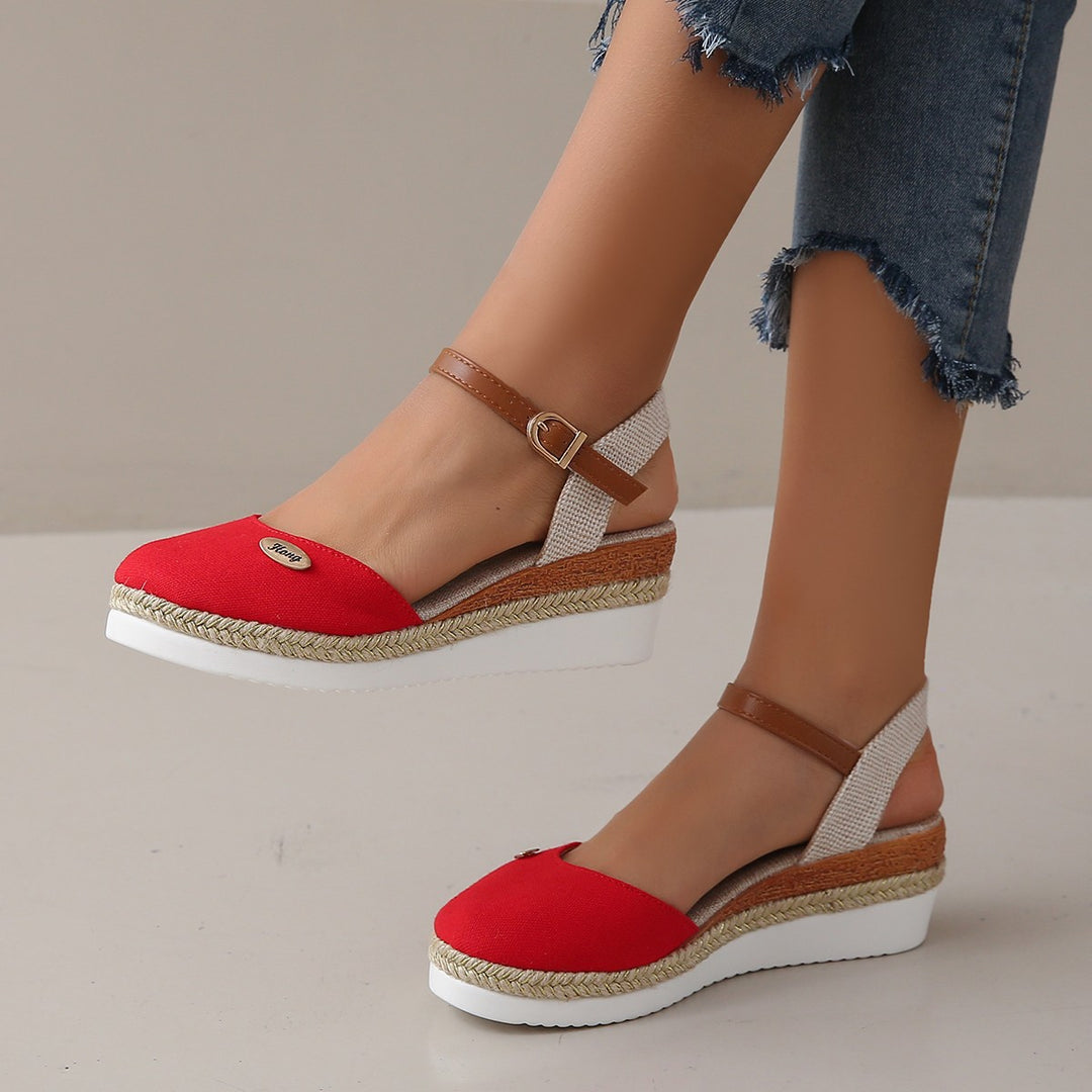 Damen Wedge-Sandalen mit geflochtenem Riemendesign und komfortablem Fußbett EB