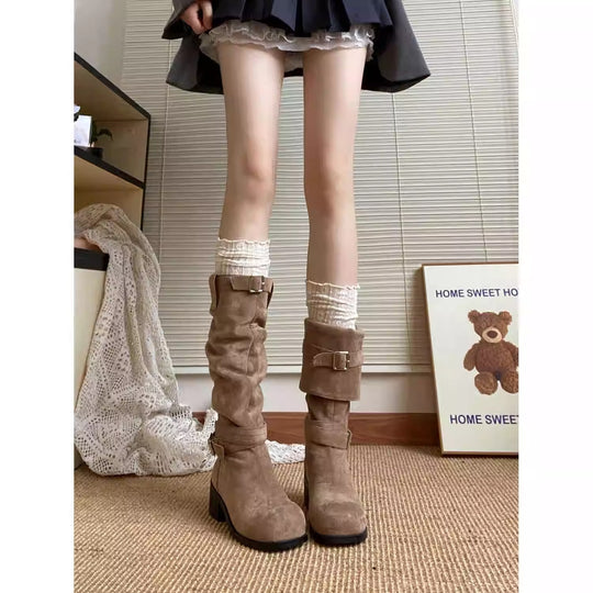 Damen Hohe Stiefel mit modischem Schnallen-Detail EB