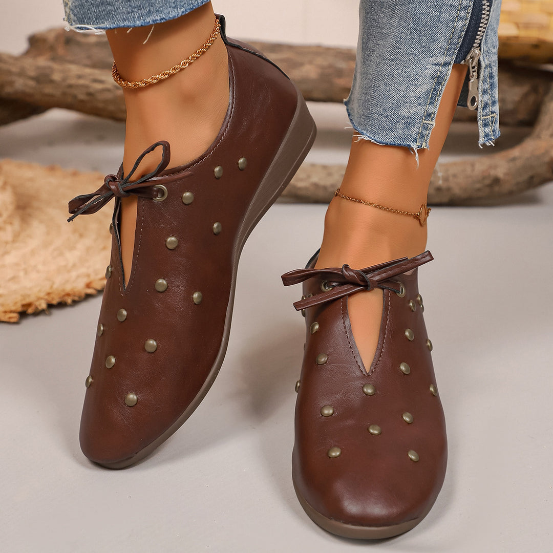 Damen modische Mokassins mit stylischem Nieten-Design und komfortablem Fußbett EB