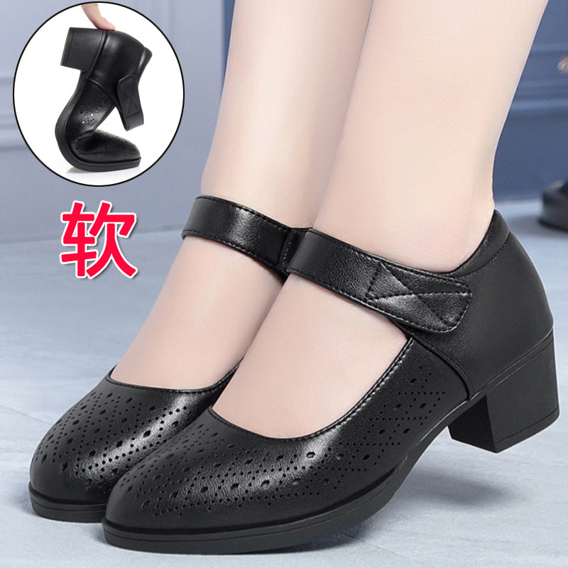 Damen Mary Jane Schuhe mit elegantem Lochdesign und bequemem Blockabsatz EB