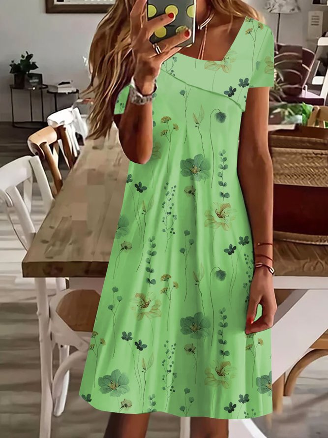 Damen Sommerkleid mit floralem Design und weitem Schnitt EB