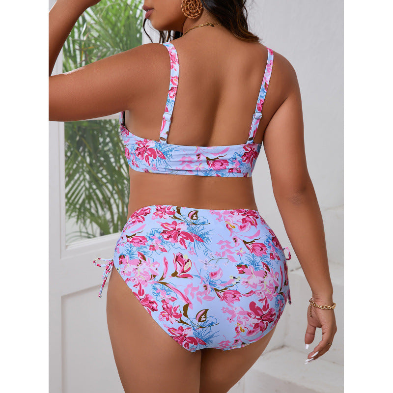 Damen Triangel-Bikini mit floralem Wickeldesign und verstellbaren Trägern EB
