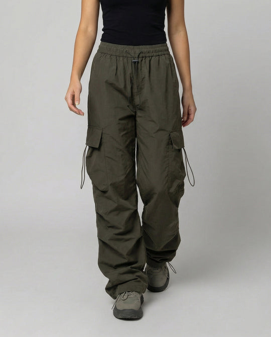 Utilitaristische Cargohose mit hoher Taille großen Klapptaschen und verstellbarem Saum EB
