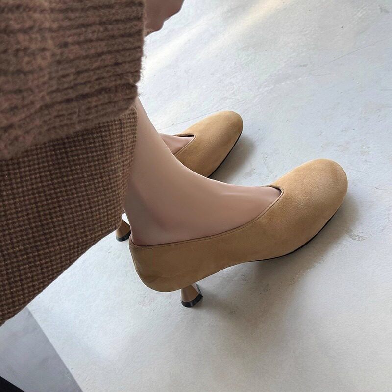 Damen spitze Wedge-Pumps aus samtweichem Velours EB