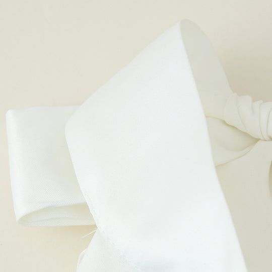 Damen Trägerloses Sommerkleid mit verspieltem Rüschensaum EB