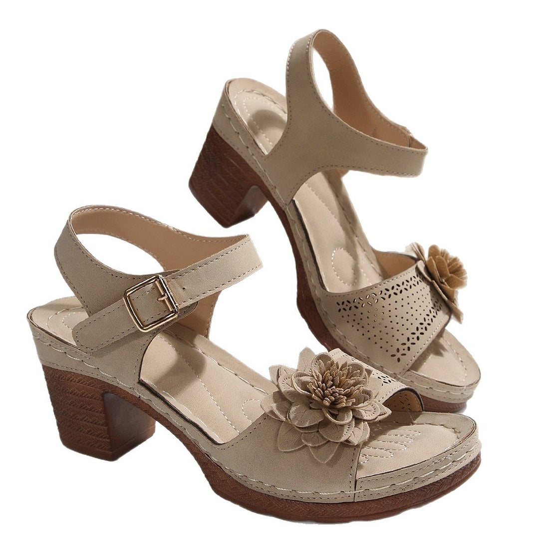 Damen Sandalen mit floralem Dekor und blockiertem Absatz EB