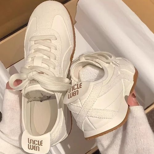 Damen Komfortable Sneakers mit atmungsaktivem Obermaterial EB