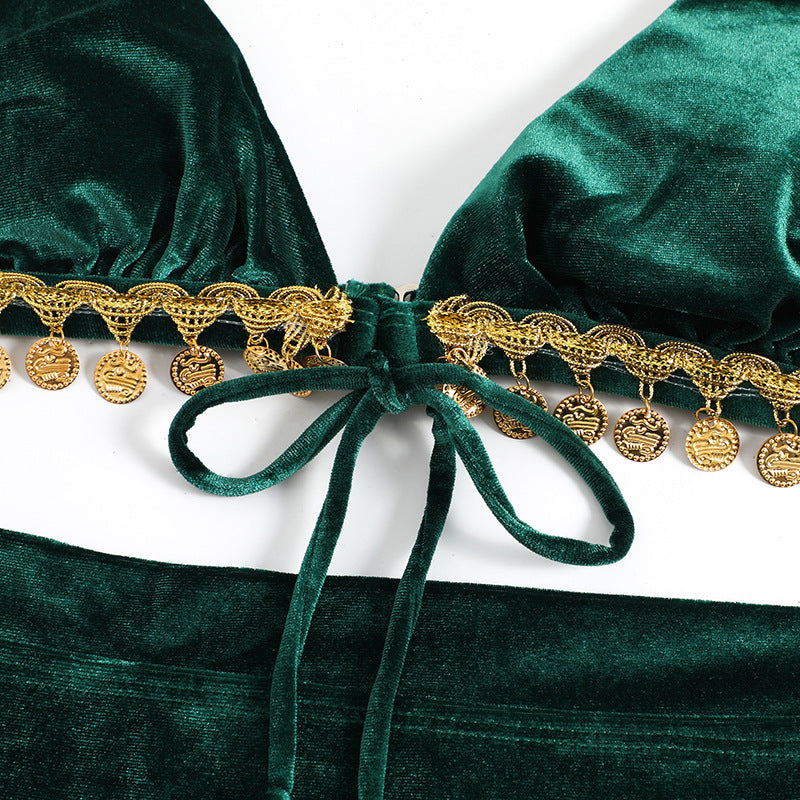 Damen Triangel-Bikini mit luxuriösem Samtstoff und glamourösen Verzierungen EB