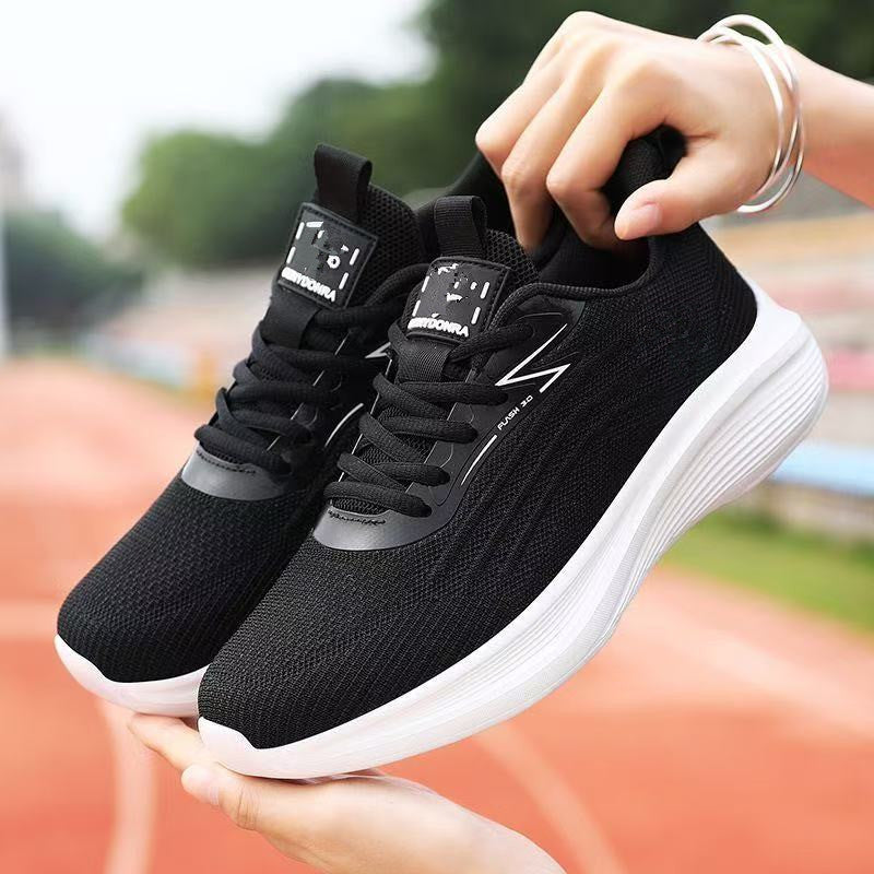 Damen Sportliche Lauf-Sneaker mit atmungsaktiver Oberflächenstruktur und stoßdämpfender Sohle EB
