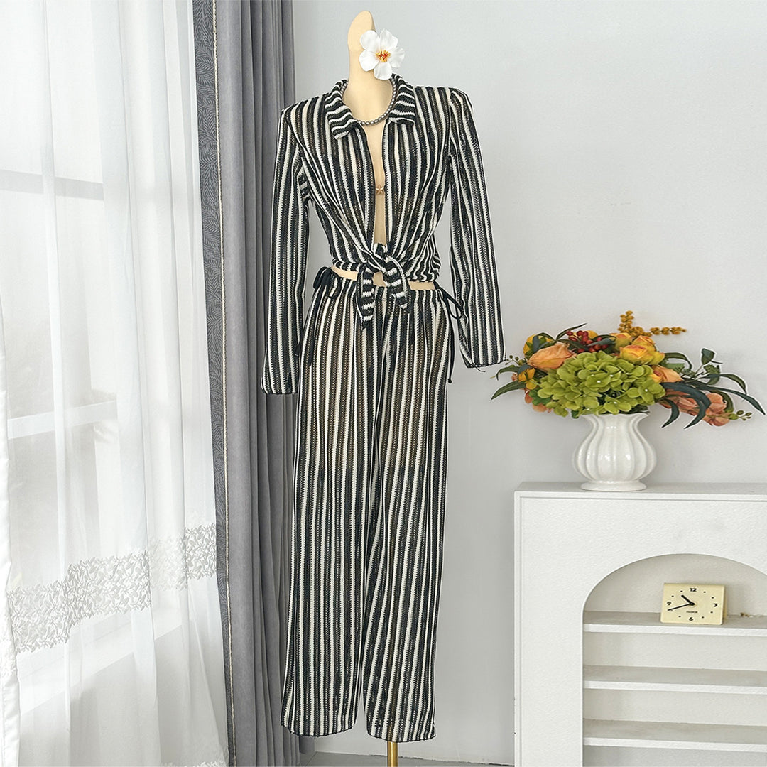 Damen Jumpsuit mit modischem Bindegürtel EB