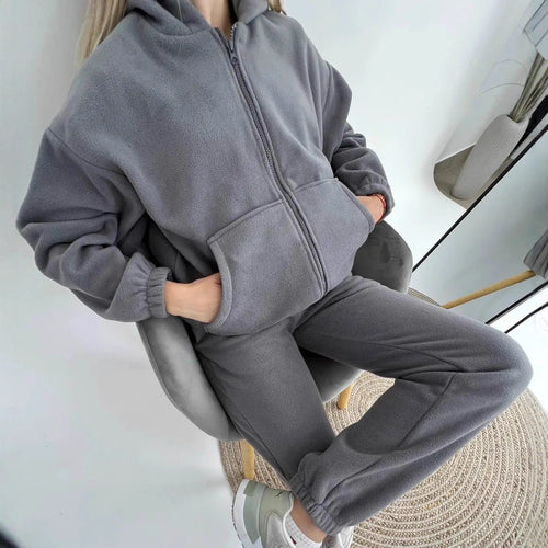 Damen sportliches Fleece-Set mit hohem Kragen und seitlichen Taschen EB