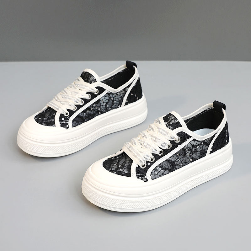 Damen modische Plateausneaker mit floraler Spitze und bequemer Sohle EB