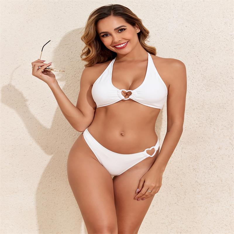Damen Triangel-Bikini mit dekorativem Herzdetail und schicker Rippstruktur EB