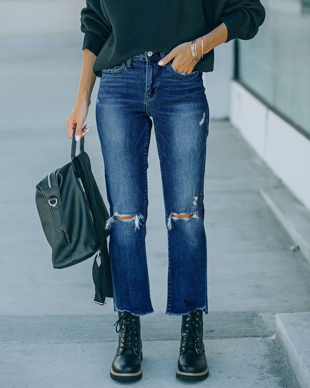 Damen Cropped Jeans mit modischen Rissen und lässigem Saum EB