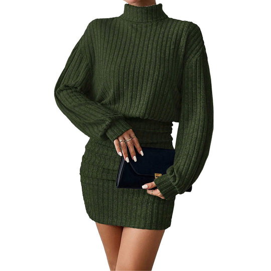 Damen gestricktes zweiteiliges Set mit Rollkragenpullover, geripptem Sculpting‑Minirock und Oversize-Ärmeln Eichborn Berlin