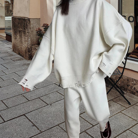 Damen Strickanzug mit oversized Schnitt und modischen Details EB